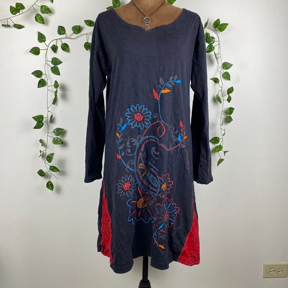 M Black long sleeve grunge tunic dress embroidered floral paisley skater hippie
